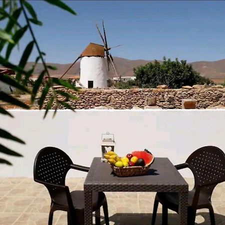 Encantadora Casita Con Molino Y Piscina Antigua  Exteriér fotografie